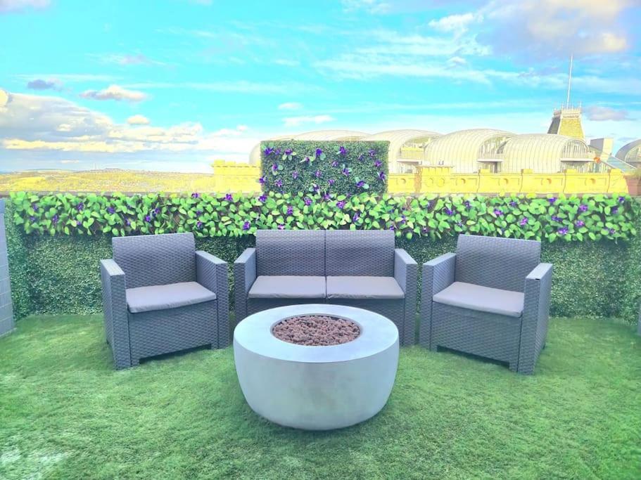 Modern Duplex Penthouse Panoramic Views & Parking Apartment Bradford  Bagian luar foto